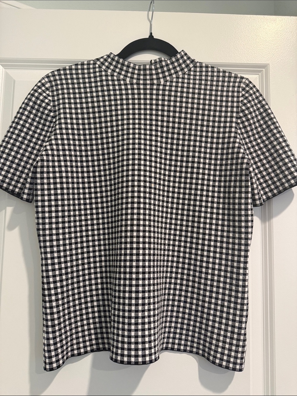 Akris punto 
Black & White Gingham Short-Sleeve Shirt
